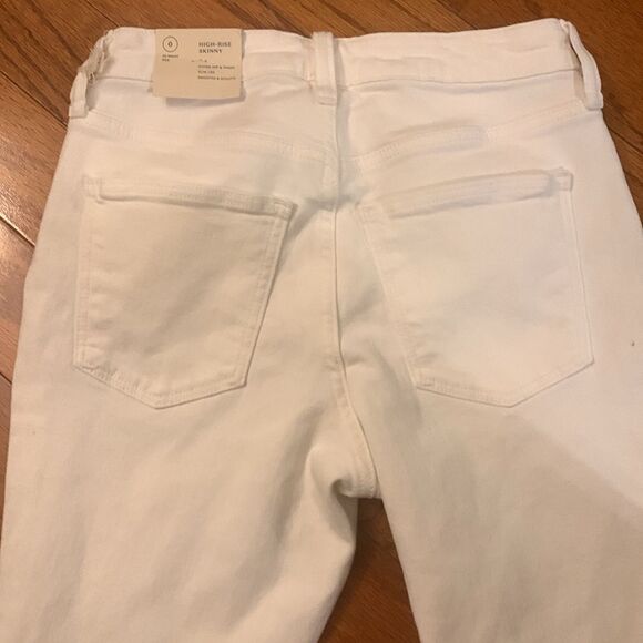 Universal Thread size 0/25R high-rise skinny white distressed jeans NWT - Picture 2 of 8